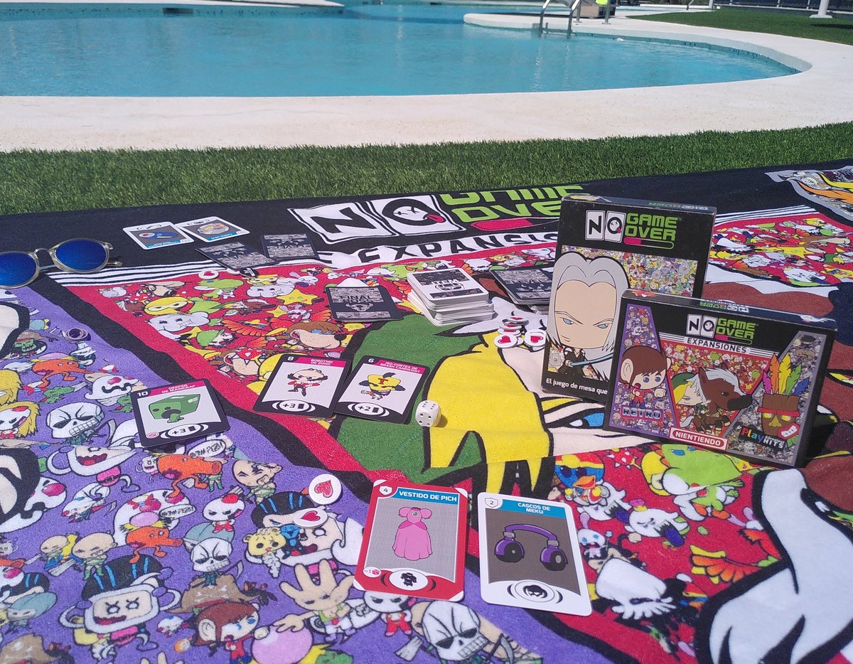 No Game Over, #juegodemesa #piscinero en el que os animamos a tirar al agua a quien gane  👾😈. #juegos #piscina #verano #ocioalternativo