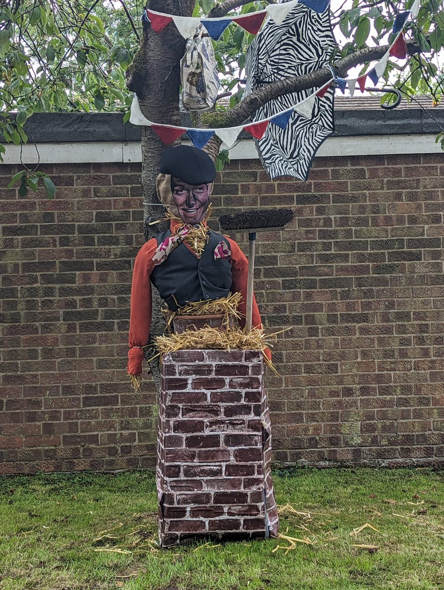 MrZedDee's tweet photo. Just had a lovely trip around the village to see the Scarecrow Competion that starts @AllesleyFest l. Everyone has really upped their game for this year's "Best of British" theme! https://t.co/oP8mZ9aDgZ