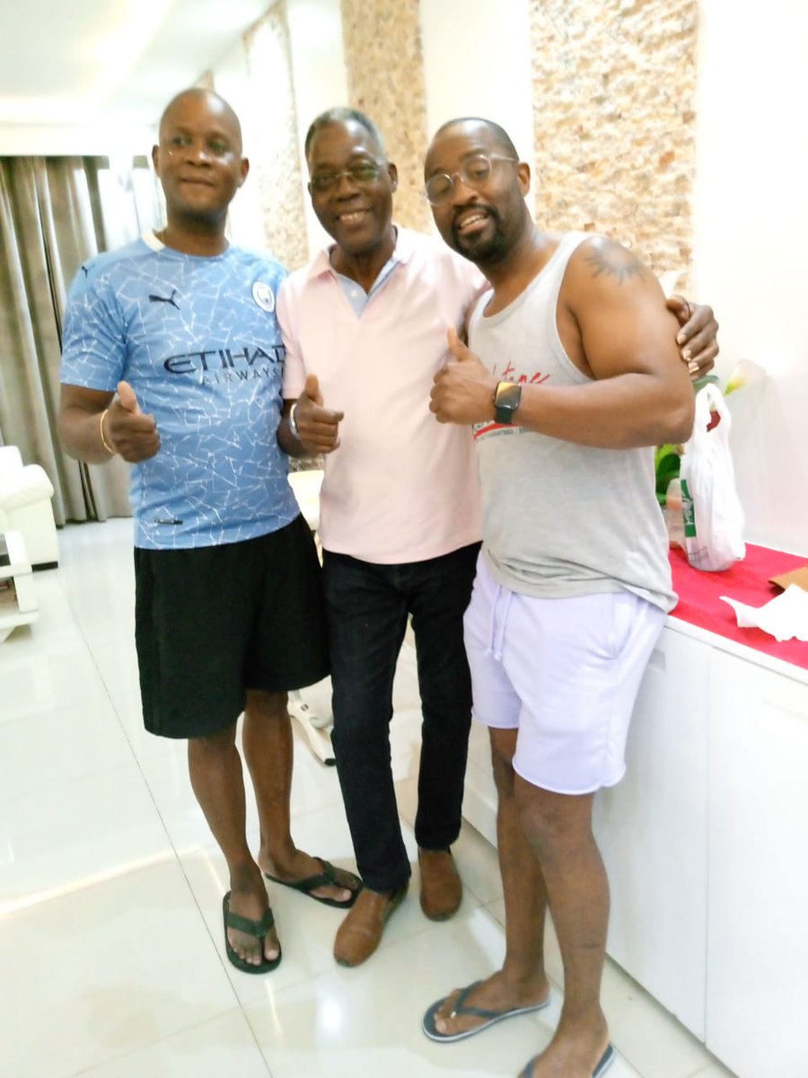 mrjhelem's tweet photo. Throwback with my uncle and brother ❤️ https://t.co/J9dsGAqogn