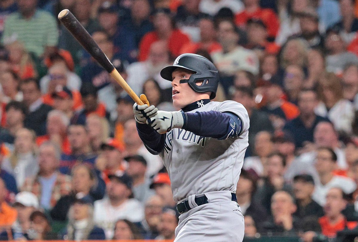 If Harrison Bader hits a HR today someone who retweets and is following is winning a shirt. Comment your size. Let’s go Yankees.
