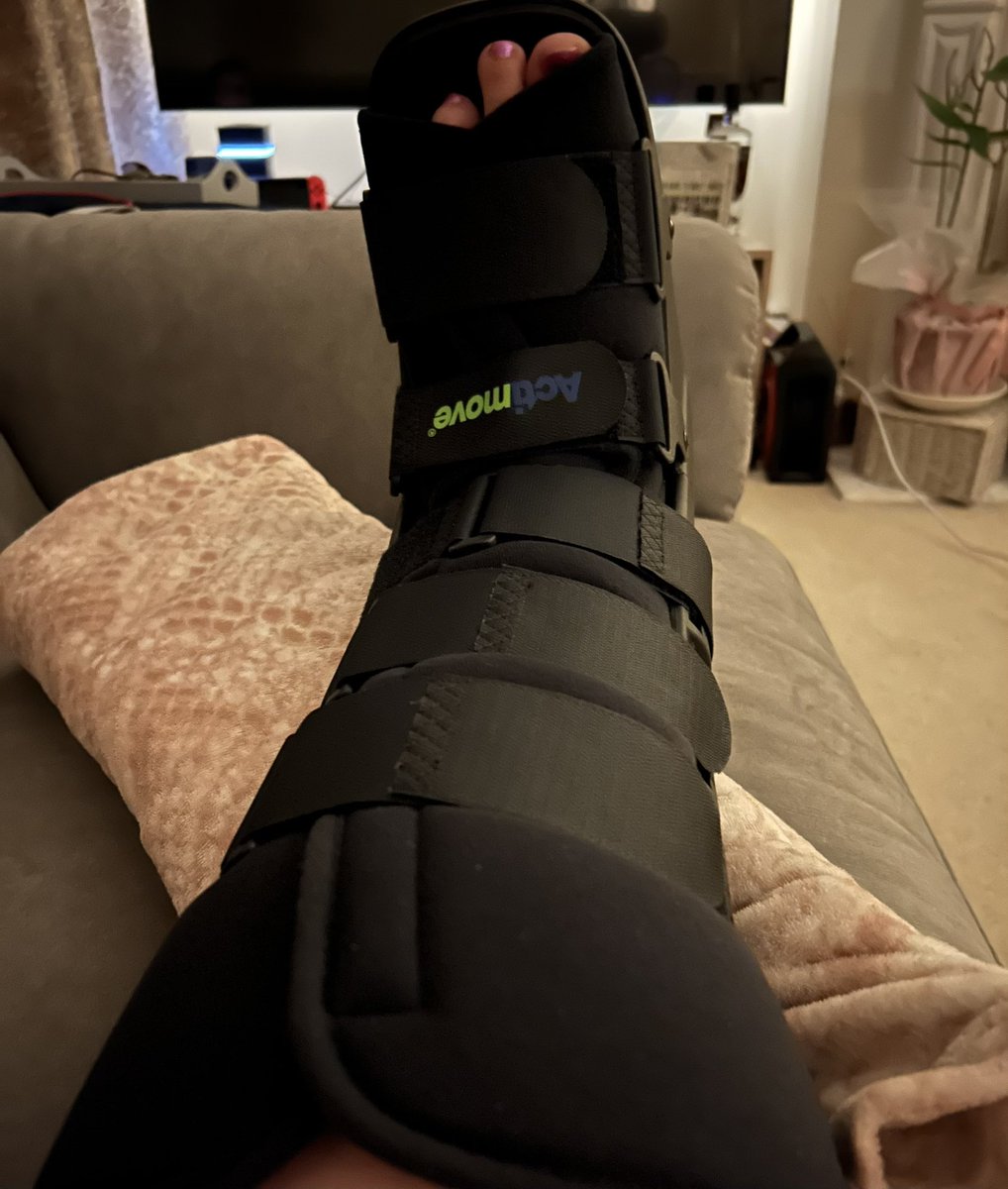 Jules🦋 tweet media