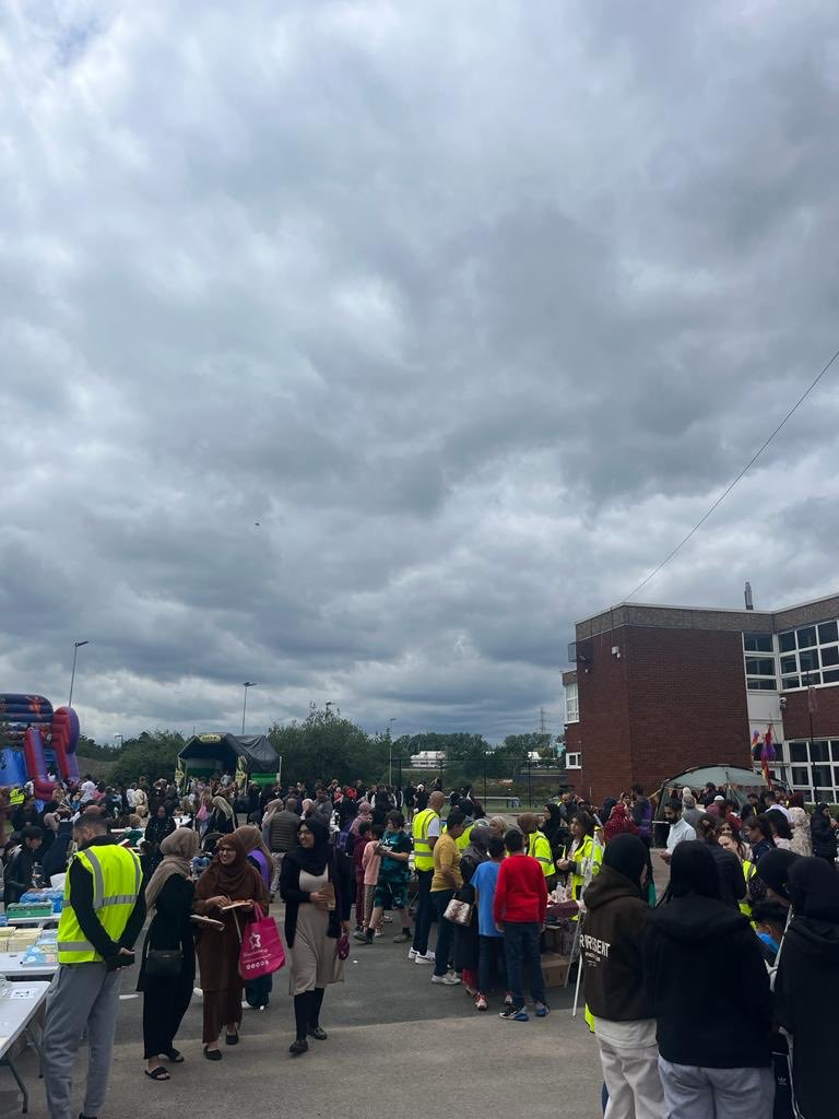 What an incredible day celebrating with our community! Over 800 people attended our Summer Bazaar! Fantastic community spirit! #showteamspirit #beproud ⁦<a href="/EducationEACT/">E-ACT</a>⁩