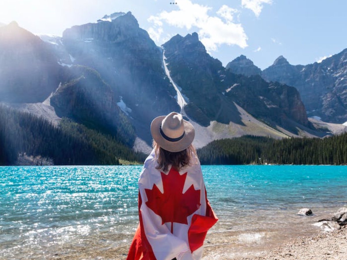 Aucun endroit où je préférerais vivre. Bonne fête du Canada 🇨🇦🇨🇦/ There is no place I would rather live. Happy Canada Day 🇨🇦🇨🇦