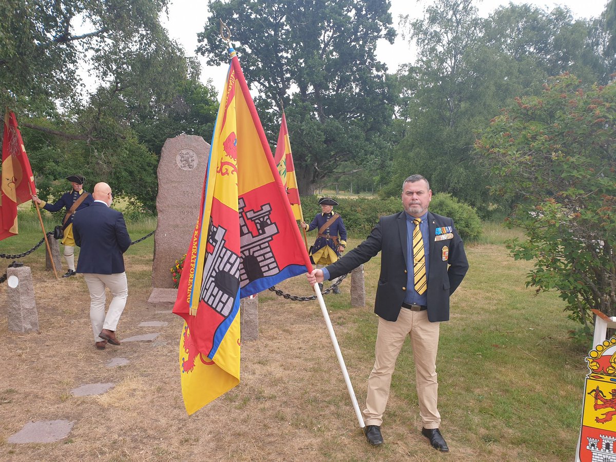 Smålandsinfanteriet firar 400 år sommaren 2023. Här firar vi Jönköpings- och Kalmarregemente vid minnesstenen i Eksjö.