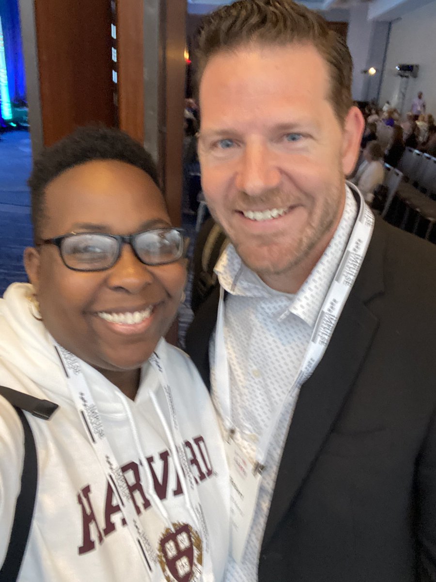 What a great way to wrap up #aahfn Amazing session this morning with <a href="/robmentz/">Robert Mentz, MD</a>  <a href="/JCardFail/">Journal of Cardiac Failure</a> <a href="/HFSA/">HFSA</a> <a href="/AAHFN/">American Association of Heart Failure Nurses</a>