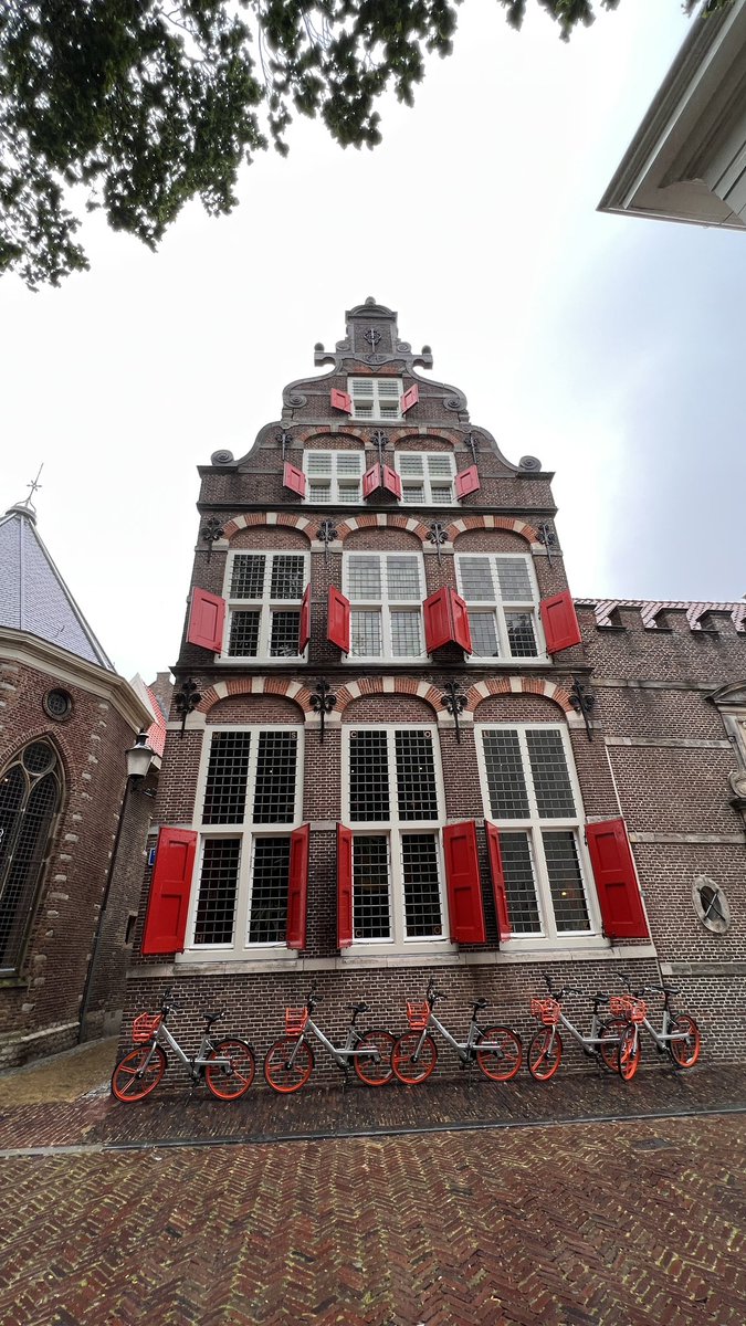 Trips4Soul's tweet photo. Eine tolle Stadt mit viel Käse 🧀 #käse #gouda https://t.co/M4O2TFppz5