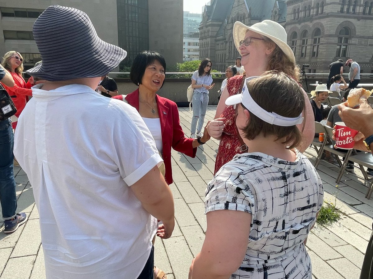 oliviachow's tweet photo. It’s been 100 years since the Canadian government used legislation to keep Chinese immigrants out of the country. 

I joined @heritagetoronto for the unveiling of a new plaque commemorating the 100th anniversary of the Chinese Exclusion Act. https://t.co/12BLN9Qhkf