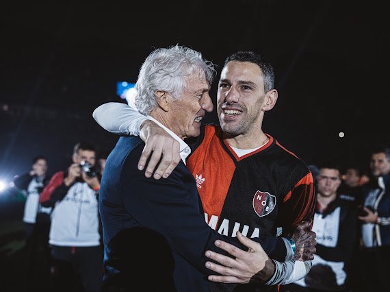 Recuerdos! Difícil de soltar lo que paso el 24/6/2023 ⚽️🙌
<a href="/Newells/">Newell’s Old Boys</a> <a href="/Argentina/">🇦🇷 Selección Argentina ⭐⭐⭐</a>