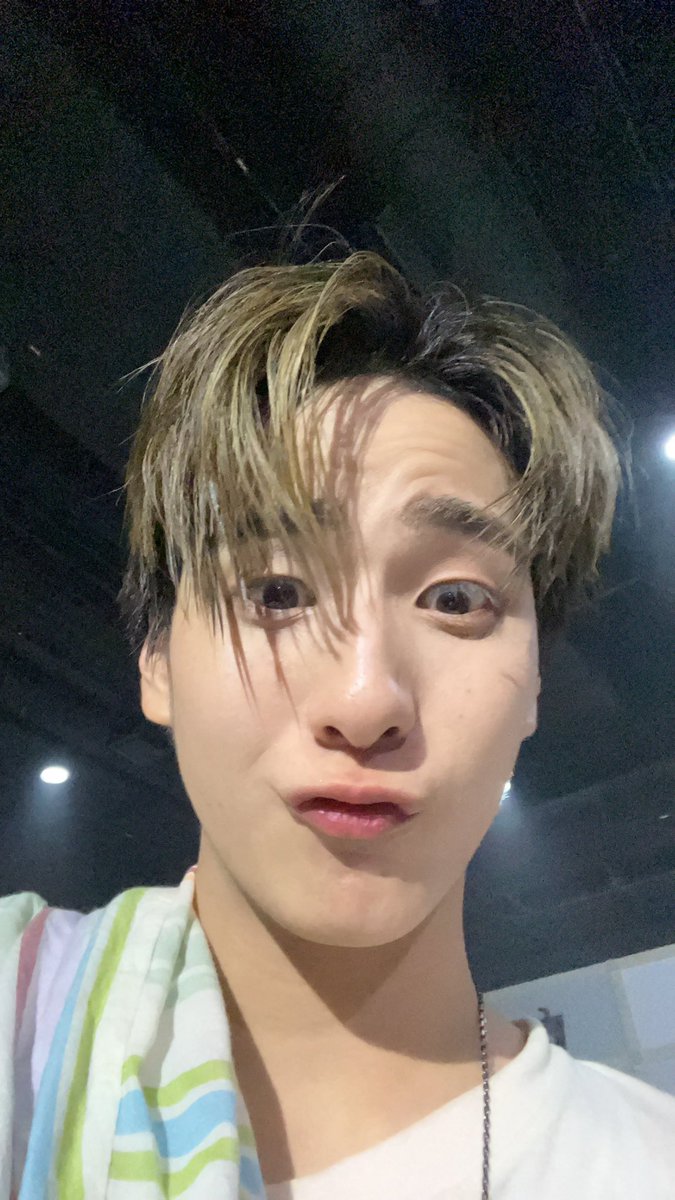 TadThapana's tweet photo. thankuu cat!!🤘🏻🤍 วันนี้เดือดมากครับบ ผมถูกใจสิ่งนี้ อิอิ ไว้เจอกันใหม่น้าาา คถแล้วค้าบบ🤭 #แอทลาสขนเสื้อขนหมีบุกแคททีเชิ้ต https://t.co/5m7kTIXSOE
