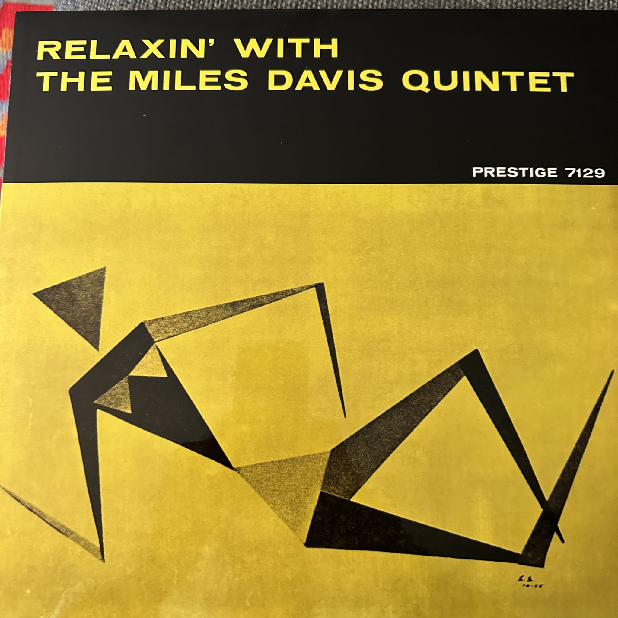 Jeremy Eritrea on Twitter: "Now spinning - Relaxin' with the Miles