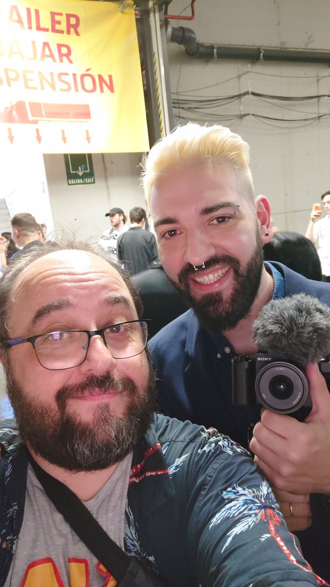 polispol's tweet photo. Ya en el estadio de la velada! https://t.co/WbjTMyxHSi