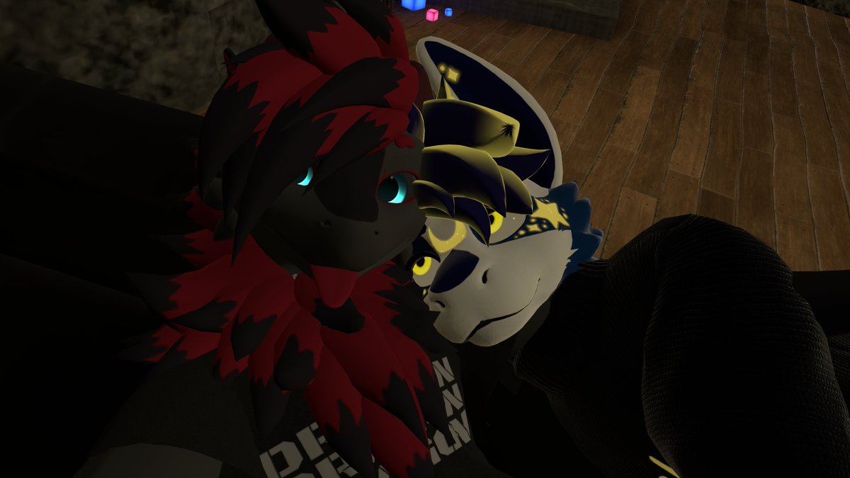 JakeFuda's tweet image. old friends are the best kind of friends :3