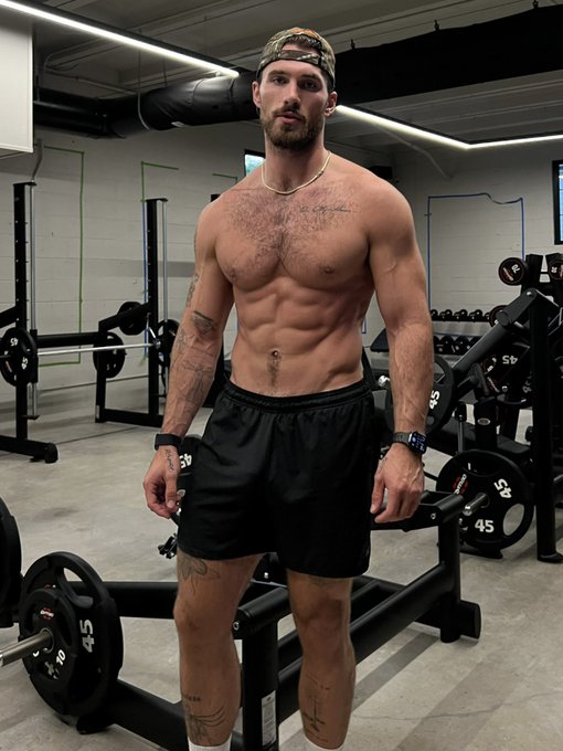 let&rsquo;s f**kin gooo 🇺🇸 ☀️ 🛶 https://t.co/WKvOWc4rWq