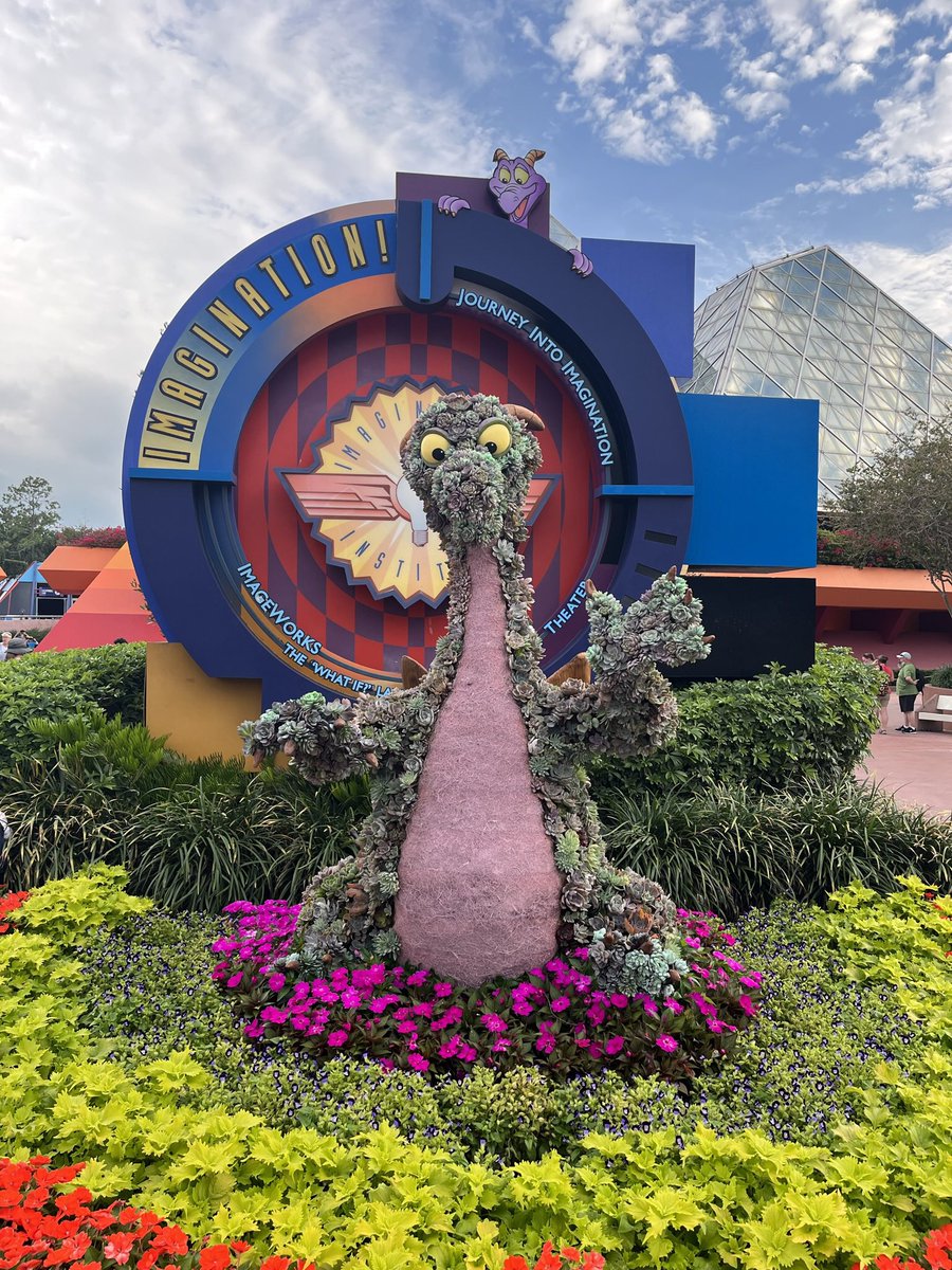 adam_ap_wdw's tweet image. Good morning from Epcot