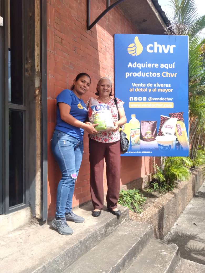 vendoCHVR's tweet photo. Gracias por confiar en nosotros. Seguimos con la entrega de premios de juestro sorteo en Instagram en alianza con @DiarioPrimicia  #CHVR #CrecemosJuntos #CiudadGuayana https://t.co/Ri4XCZUpfy