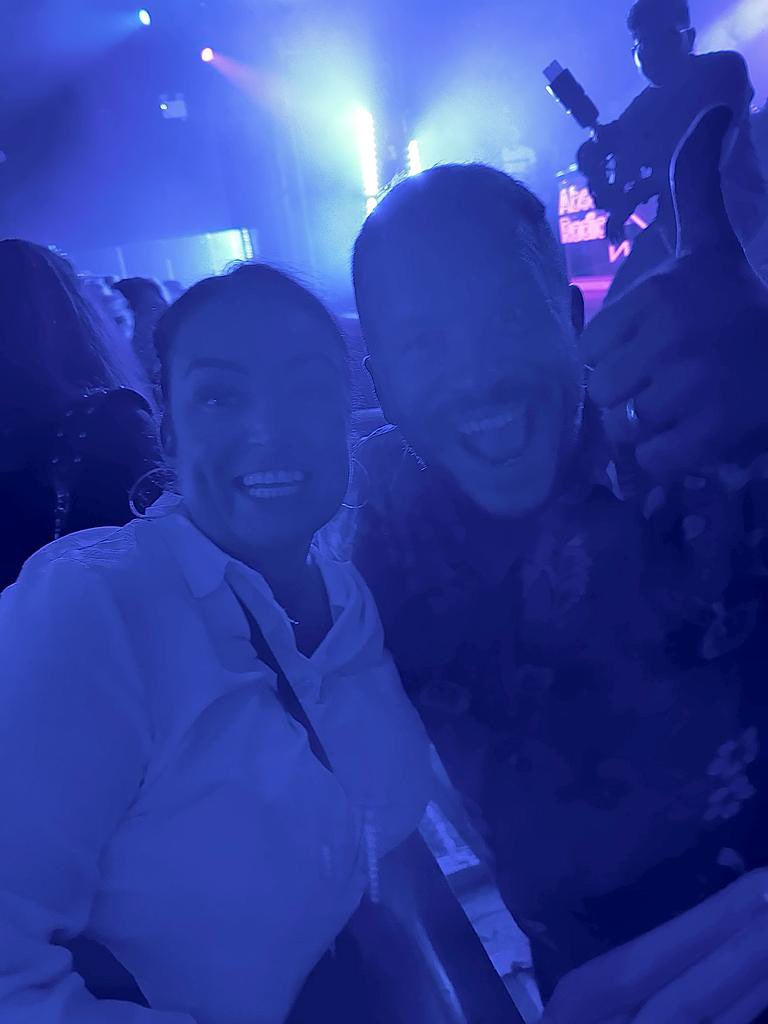 SwantonZara's tweet photo. @absoluteradio @RichieFirth Came all the way to London from Bolton for your #Absolute80svs90s gig, well chuffed I got a photo with you until I saw it, need to sack my photographer! #needaflash #excellentnight #roughtoday https://t.co/r7U2kuGEcI