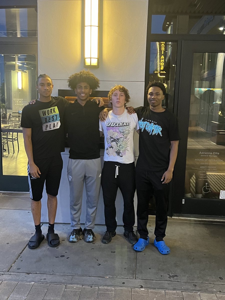 SC Boys Basketball (@southcountybbb) on Twitter photo They are really off to college!!! Always a Stallion🏀💙💚💙💚 They are really off to college!!! Always a Stallion🏀💙💚💙💚