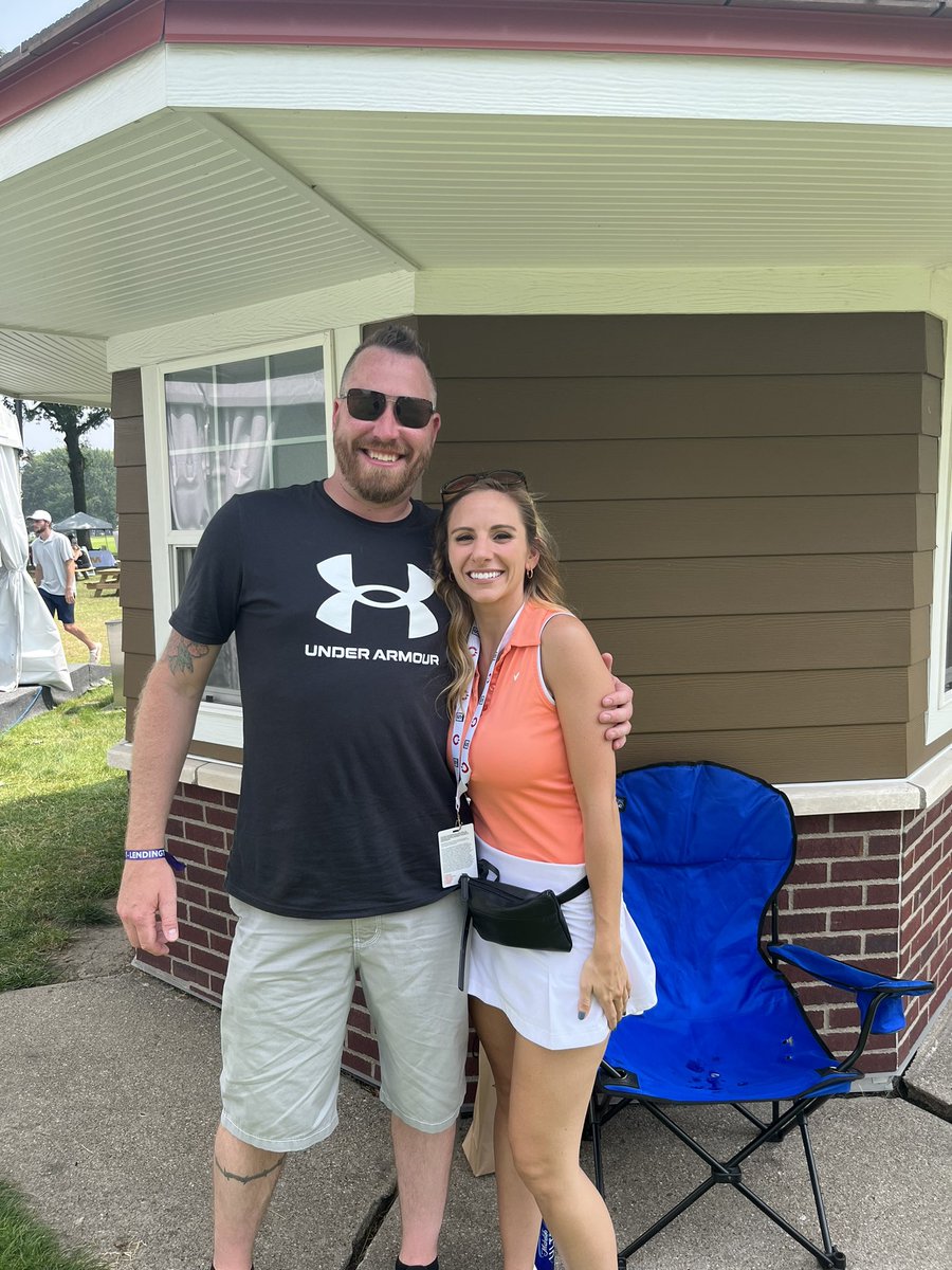 BushAlan's tweet image. Ran into @kellierowe yesterday at the Rocket mortgage classic!
