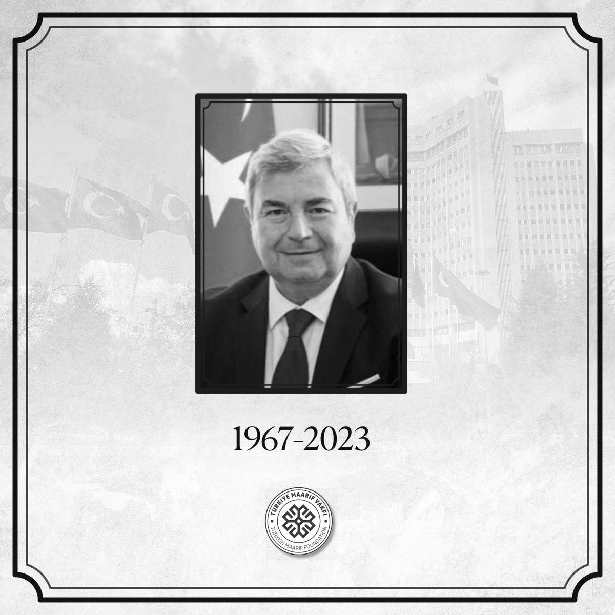 Lizbon Büyükelçimiz Murat Karagöz'ü kaybetmenin derin üzüntüsünü yaşıyoruz.

Merhum Büyükelçimize Allah'tan rahmet, ailesine, yakınlarına ve tüm Dışişleri camiasına başsağlığı ve sabır dileriz.

Mekanı cennet olsun.