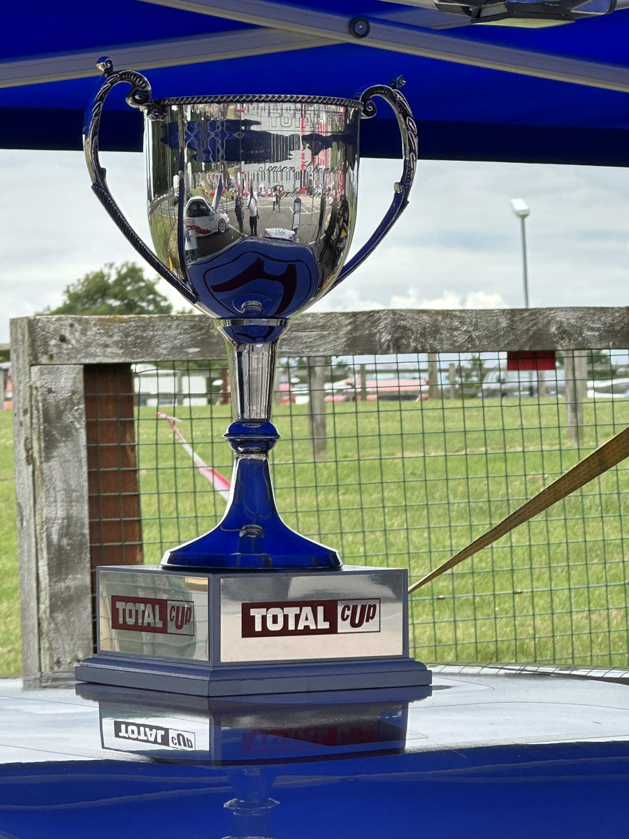 So many memories… <a href="/Brands_Hatch/">Brands Hatch</a> <a href="/1990sBTCC/">1990sBTCC.com</a>