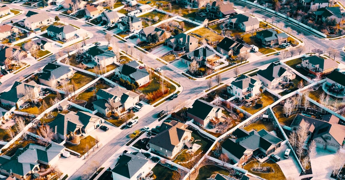 JoynerSpitzner's tweet photo. With access to this guide, you can find the best #homeowners #insurance for your needs.  https://t.co/yMlD8TVM0b https://t.co/pFaIF2dkSU