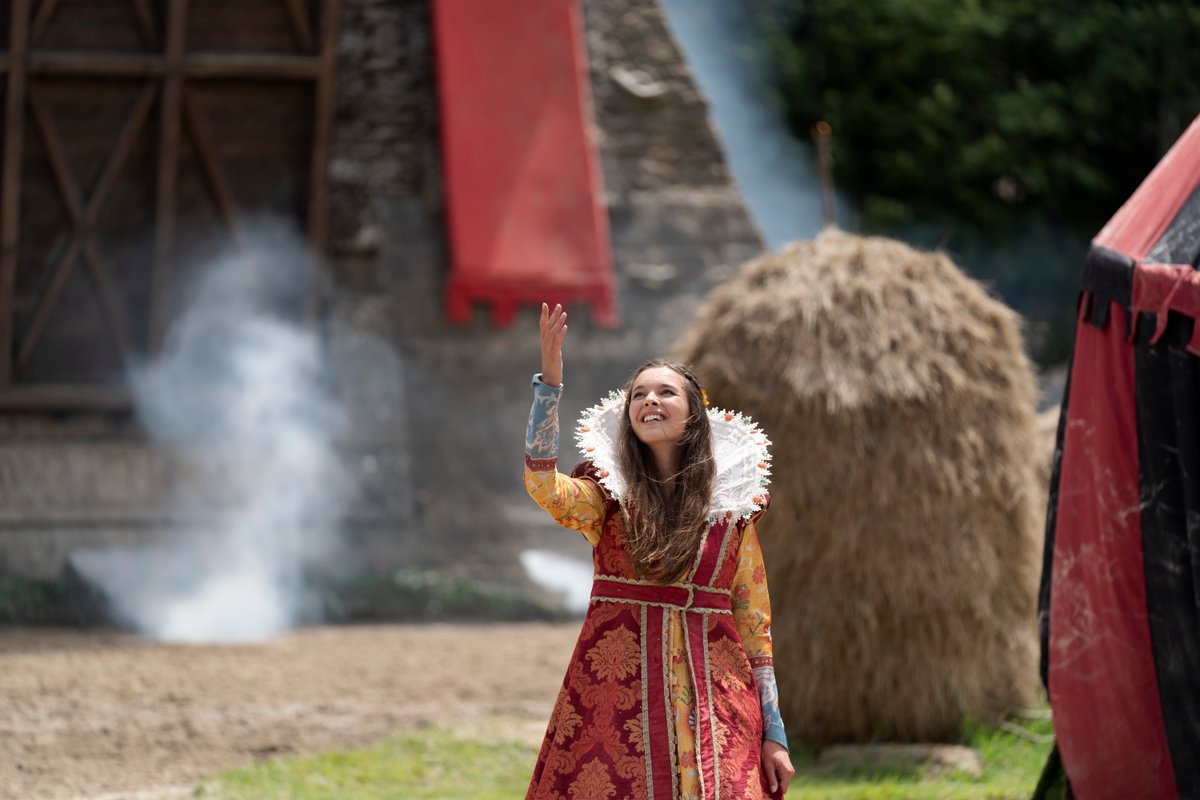 Puy du Fou tweet media