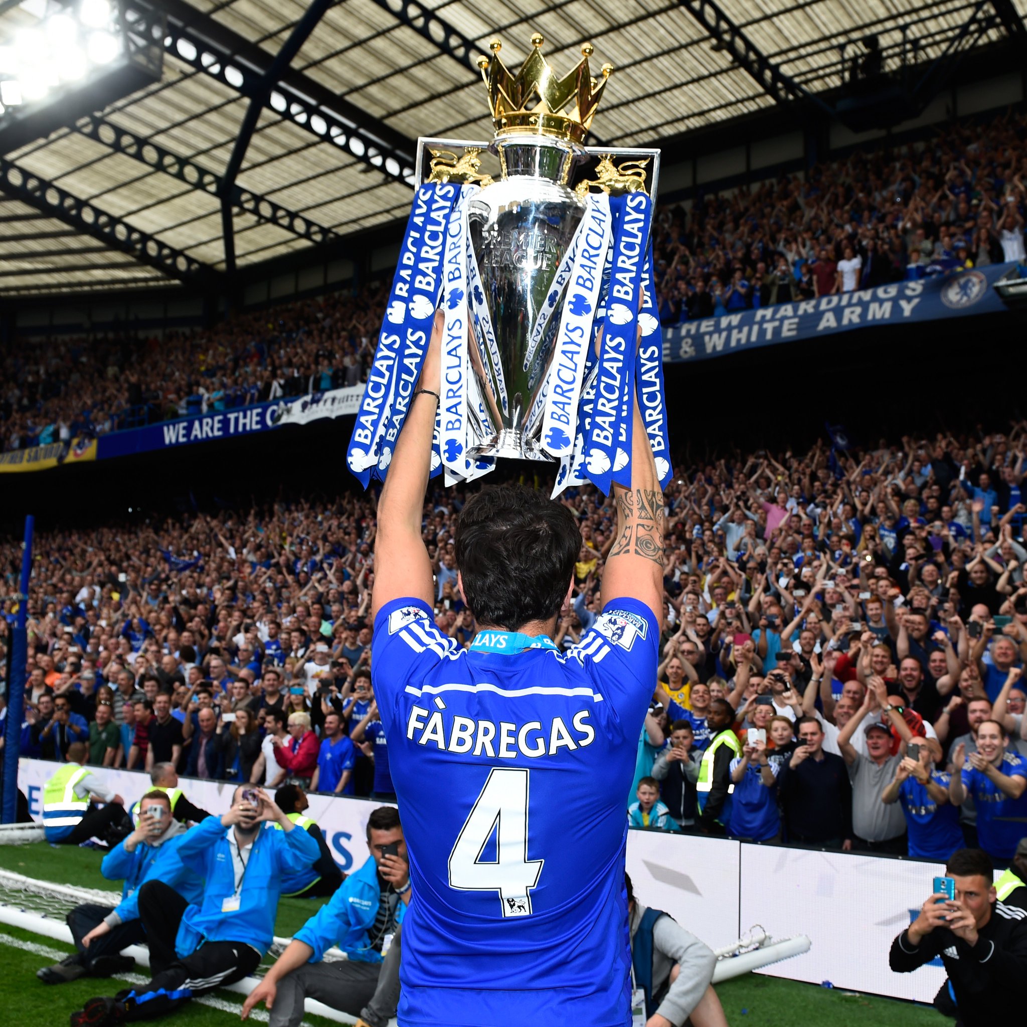 Absolute Chelsea on Twitter "One of the very best. Happy retirement, cesc4official! 💙 https