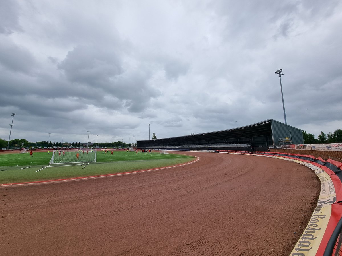 Game 3. @AbbeyHeyFC 2-0 @Padiham_FC (at @TheAces). Abbey in control but needed late goals to see off a resolute Storks side from league above. Rare tick at Belle Vue Speedway; surely an option for potential promotees from the @THEMCRFL for 24/25? #groundhopping @PaulW_rhcc