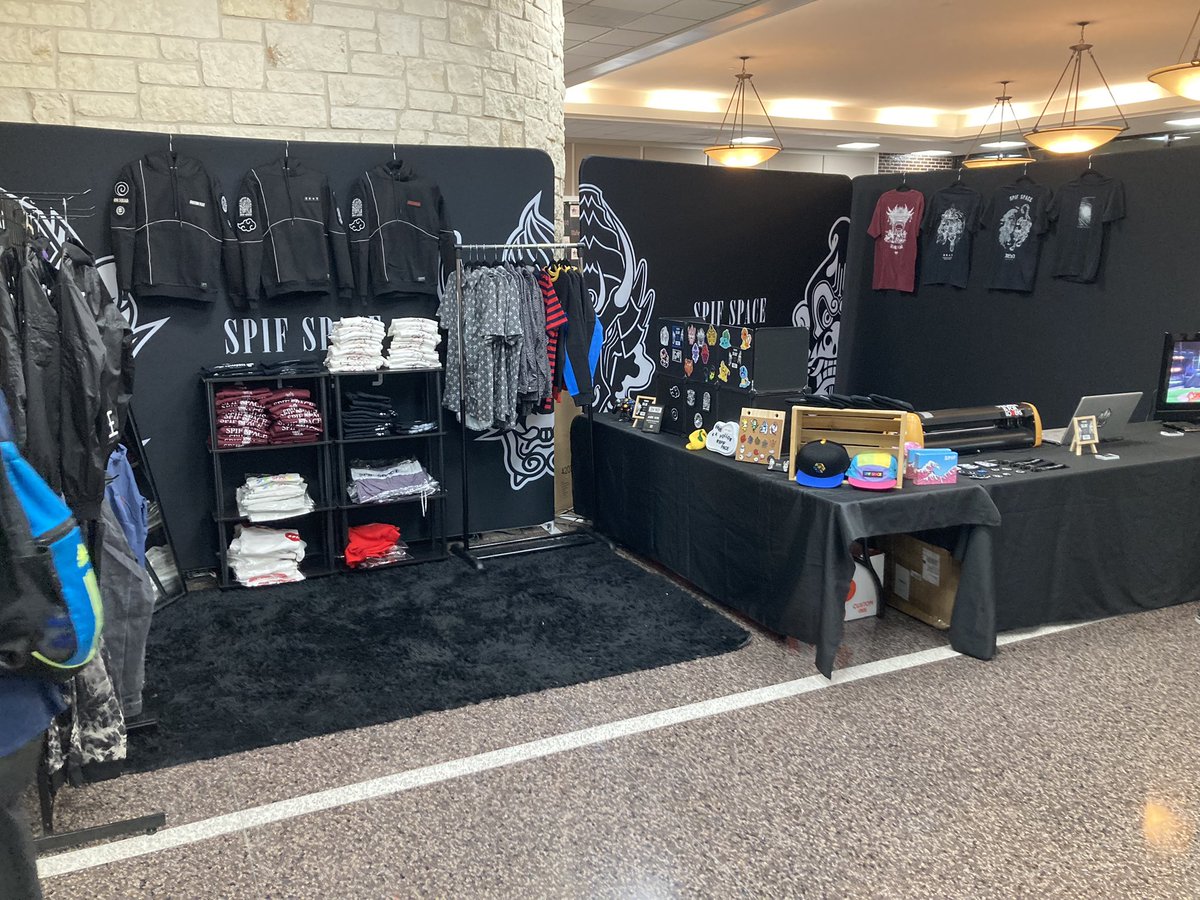 SPIFspace's tweet photo. HOUSTON. We're open at our homie's anime convention BA-CON. Come through and play some friendlies and chill 🤘🏽 https://t.co/WeFkHU9ar5