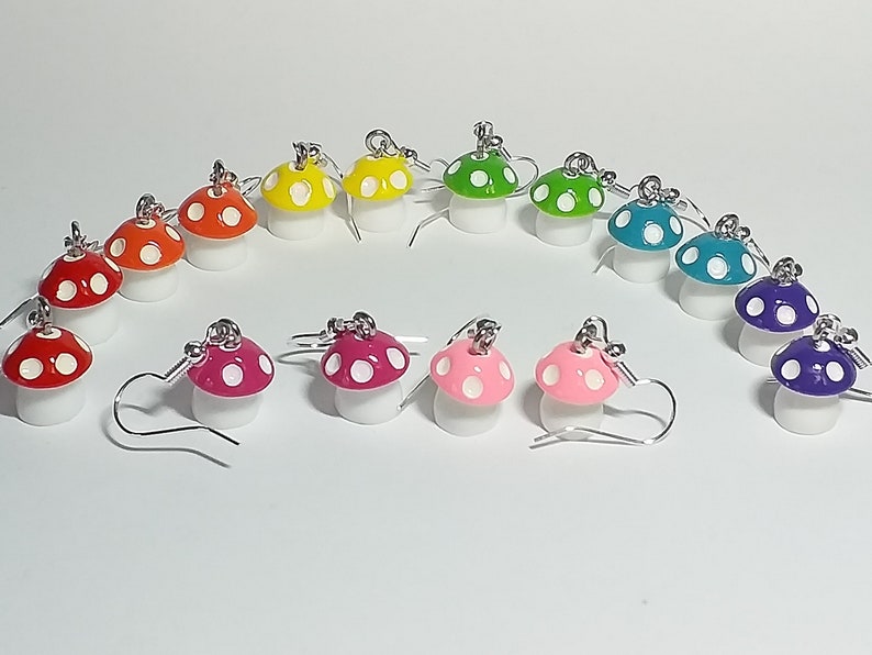 Just how cute are these toadstool earrings. I've just received an order for a purple pair, and all colours are still in stock. Which would you choose? etsy.com/listing/139437… #mhhsbd
