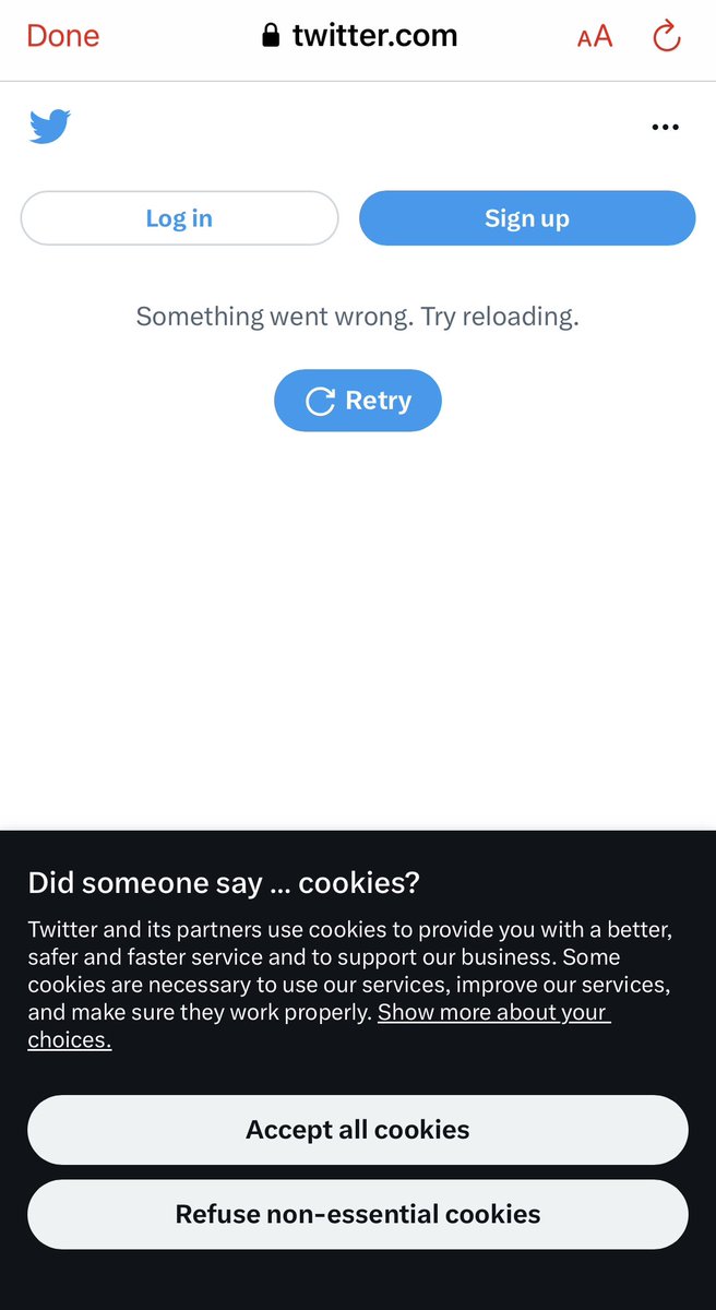 rvstaveren's tweet image. Trying to see tweets embedded in news articles, as tweet content is only available to logged in users ¯\_(ツ)_/¯ 
Just continue to make your platform unusable 
#twittercollapse