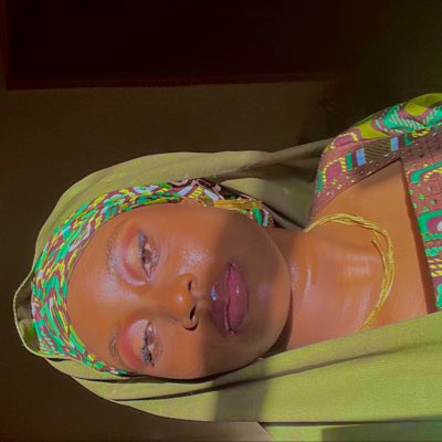 Faatimatou's tweet photo. #NewProfilePic https://t.co/EtBeKrj1qp