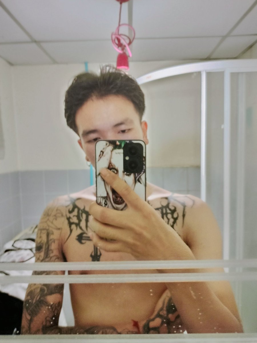 KhamluKhamlu2's tweet photo. #ชายแท้รับงานเกย์ #รับงานเชียงใหม่สันติธรรม #ชายเดี่ยวช่วยคู่ #ชายแท้ร้อนเงิน สนใจแอดไลน์   khhamlu https://t.co/B8P7Uxp1t3