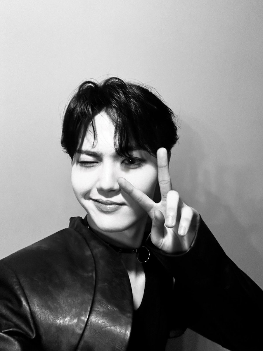 treasuremembers's tweet image. 주말 마다 만나는 트메님 ! 
무브 활동 잘 부탁해요🤍 

#도영
#DOYOUNG