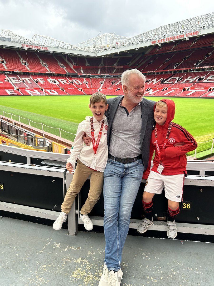 ben suiter (@ben_suiter) on Twitter photo What an absolute legend in every sense of the word <a href="/GaryPallister/">Gary Pallister</a> My son loved the tour and he thanks you for all the advice! See you at the golf day! What an absolute legend in every sense of the word <a href="/GaryPallister/">Gary Pallister</a> My son loved the tour and he thanks you for all the advice! See you at the golf day!