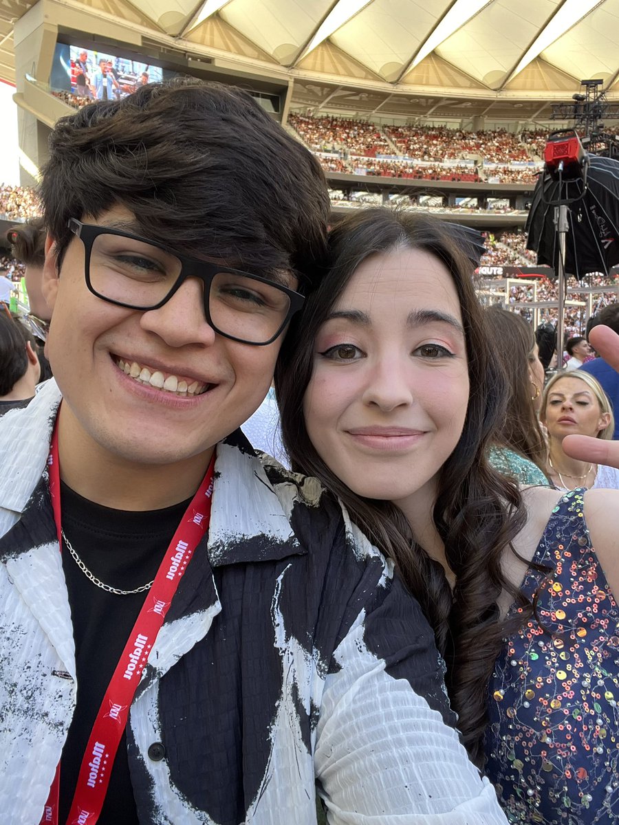 Con la mismísima reina inca la única e inigualable <a href="/nissaxter/">Nissaxter</a> es un amor de persona aun queda pendiente esos loles 😈😈😈