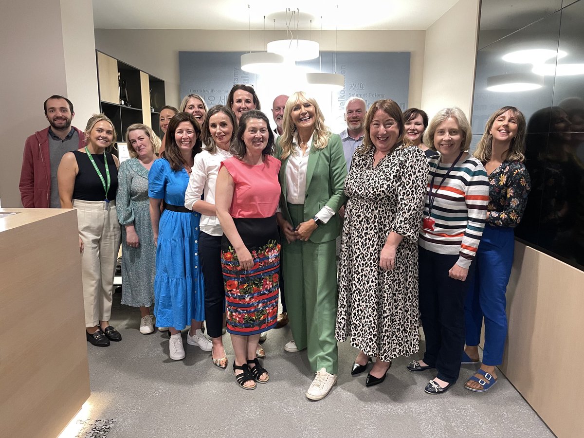 We were absolutely delighted to welcome <a href="/MiriamOCal/">Miriam O'Callaghan</a> to our office today. She spoke with our teams around the world about the Good Friday Agreement, which led to the establishment of Tourism Ireland 💚