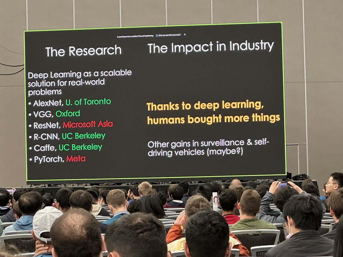 abby621's tweet image. I am obsessed with this talk by @georgiagkioxari in the Scholars &amp;amp; Big Models Workshop at #CVPR2023