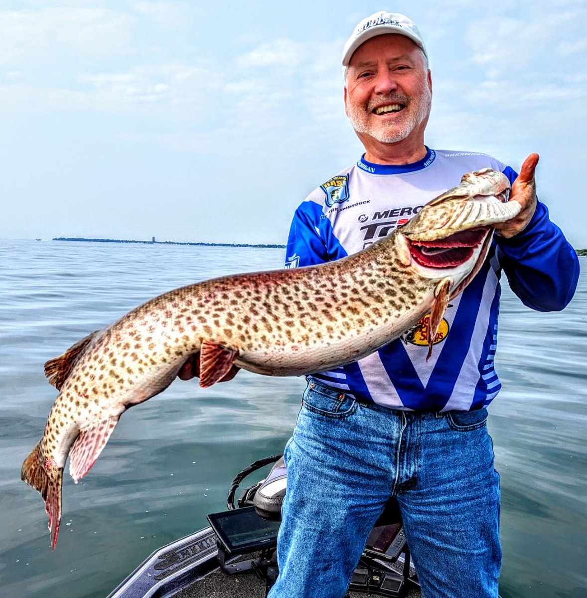 Our line is tested all over the world and by all types of fish! This one was caught using our 14lb Fluorocarbon! #viciousfishingline #viciousfishing #viciousstrong #getvicious