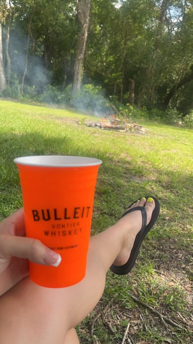 Admiring my neon toes, the fire, and some yummy whiskey after a fun day of making men cum on themselves<a href="/tag/converse"class="tags"><span>#converse</span></a><a href="/tag/thatbooty"class="tags"><span>#thatbooty</span></a><a href="/tag/foxxxbooty"class="tags"><span>#foxxxbooty</span></a>