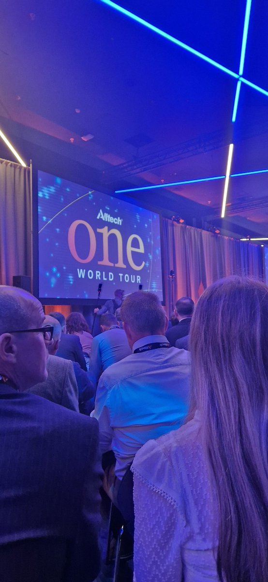maighread's tweet image. What a day at #AlltechONE at Croke Park.  Made for an inspiring and positive start to a Monday and a week to be around interesting and like-minded people wanting to make a difference for #planetofplenty