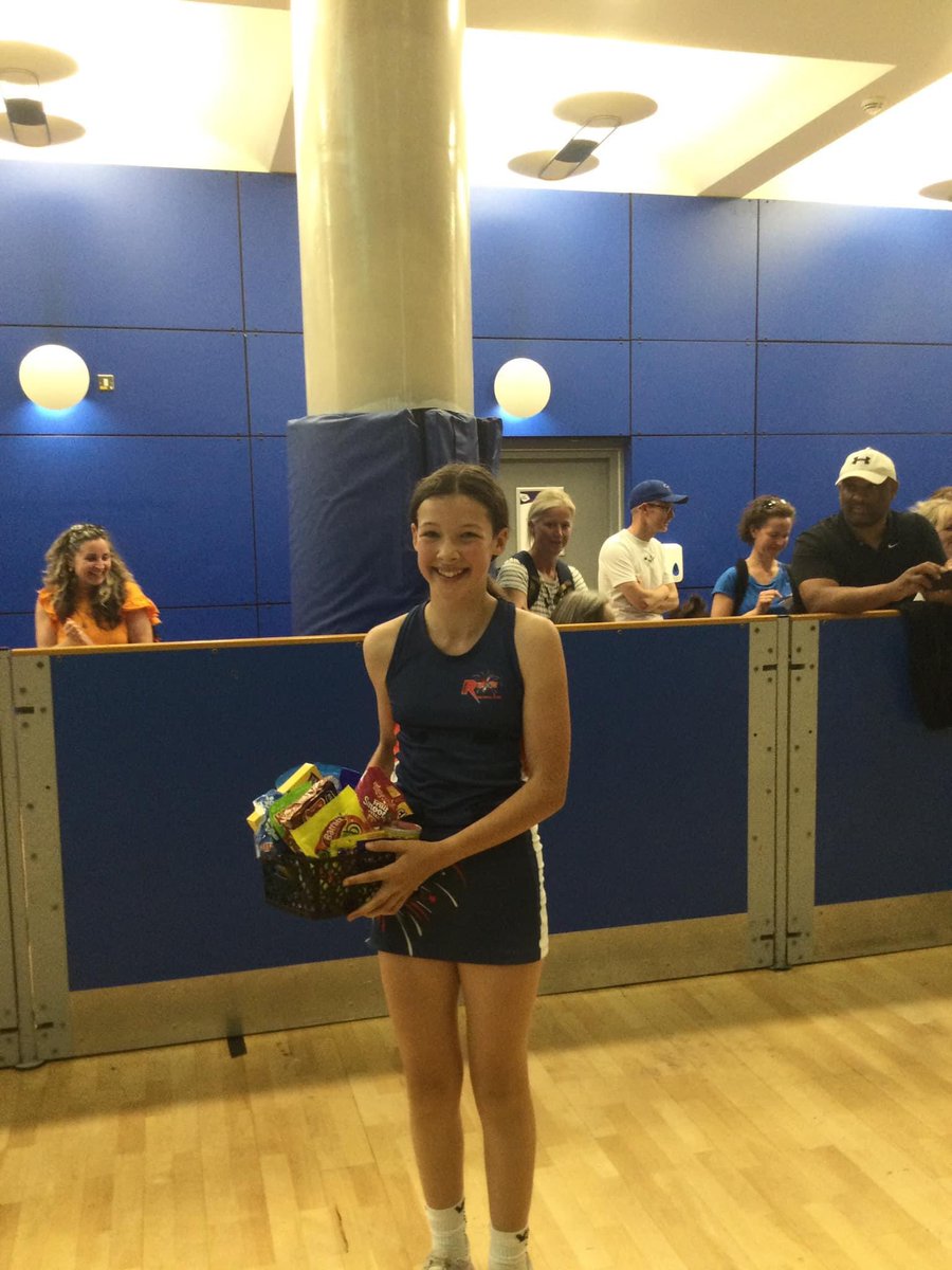 Congratulations to our fabulous  under 12 Thunder squad who came 4th in the regional festival on Sunday. A big well done to Molly who picked up player of the tournament. Well done everyone 👏👏👏🚀🚀🚀