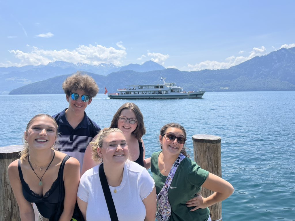 Franklin Central Choirs⚡️ tweet media