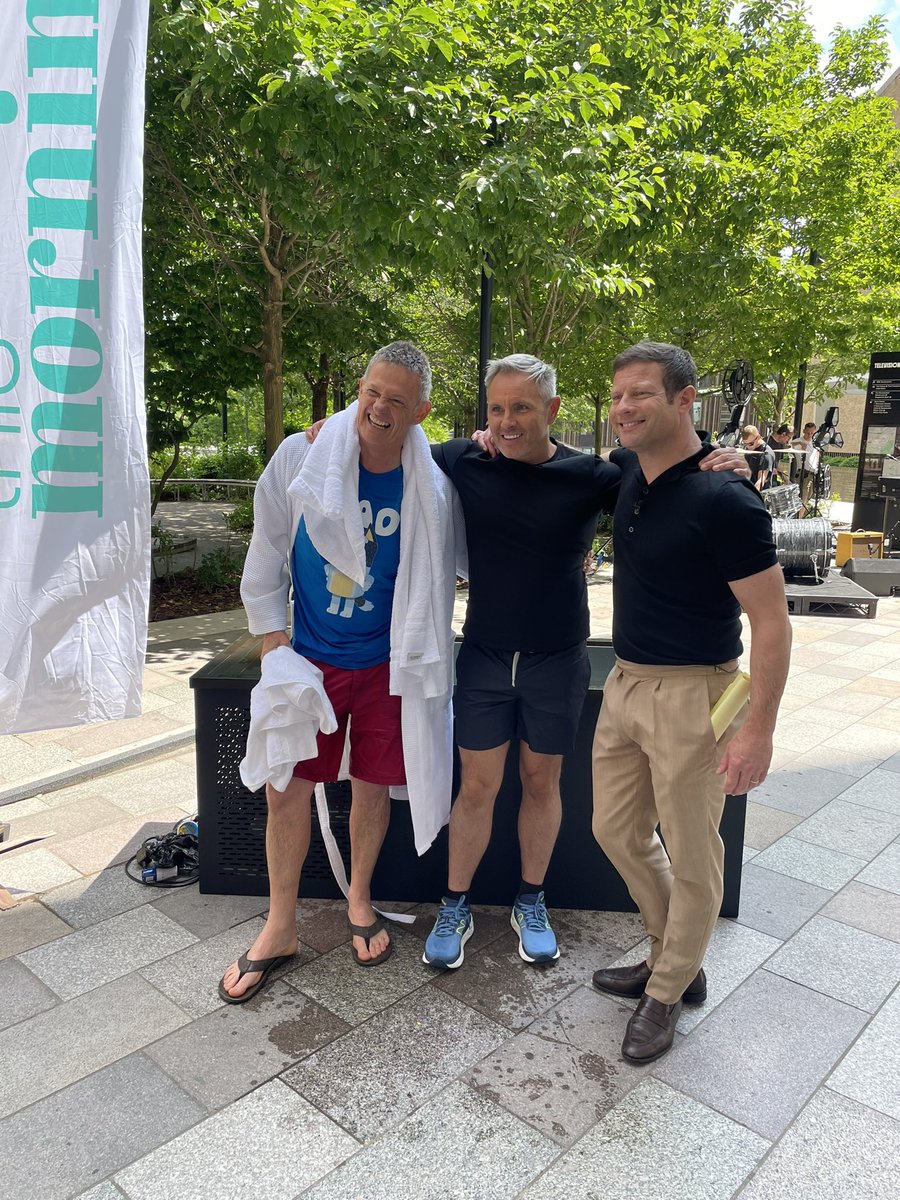 selphick18's tweet photo. Absolutely brilliant! Thank you @Matthew_Wright - you did amazing! #chilltubs #icebath #coldwatertherapy https://t.co/9MJ2XOkruC https://t.co/qRbxoCkiCt