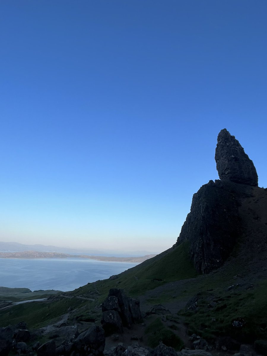 s_el_px's tweet photo. The most stunning few days on Skye 💙 https://t.co/x8v8f80MDM