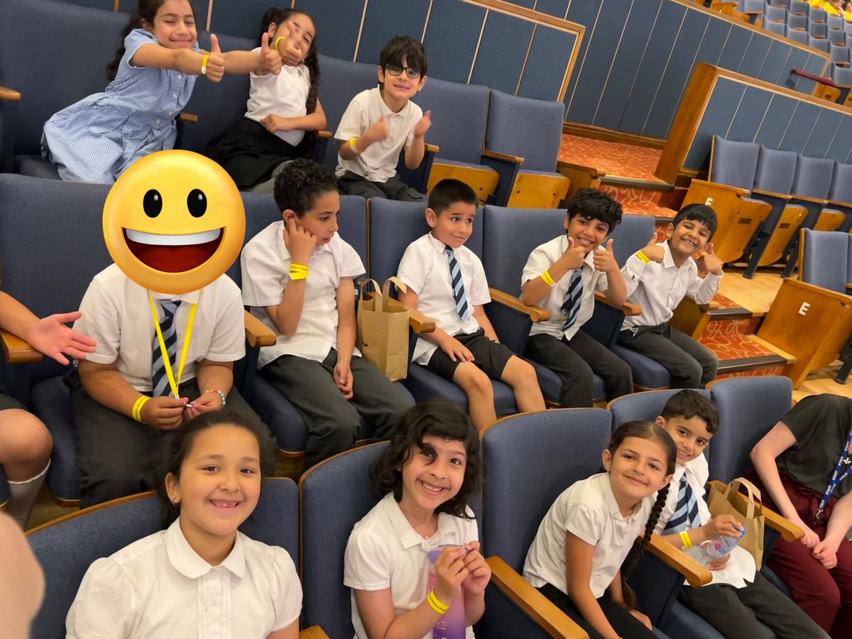 SmithdownPrimY2's tweet photo. Year 2 loved their musical trip out to the Philharmonic today! #Smithdownextra #smithdownmusic #2SR https://t.co/5Db7v1WrL0