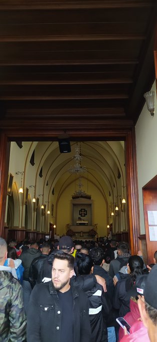 Monserrate https://t.co/hpCXR5N0iX
