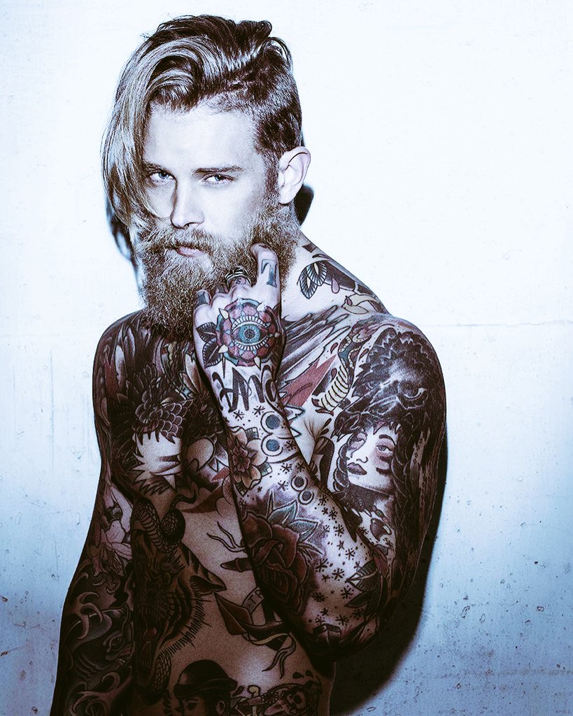 Me da pereza hacer un fijado, así que este será el fijado temporal hasta que me de por hacer el definitivo.

#Freerol #Sexrol