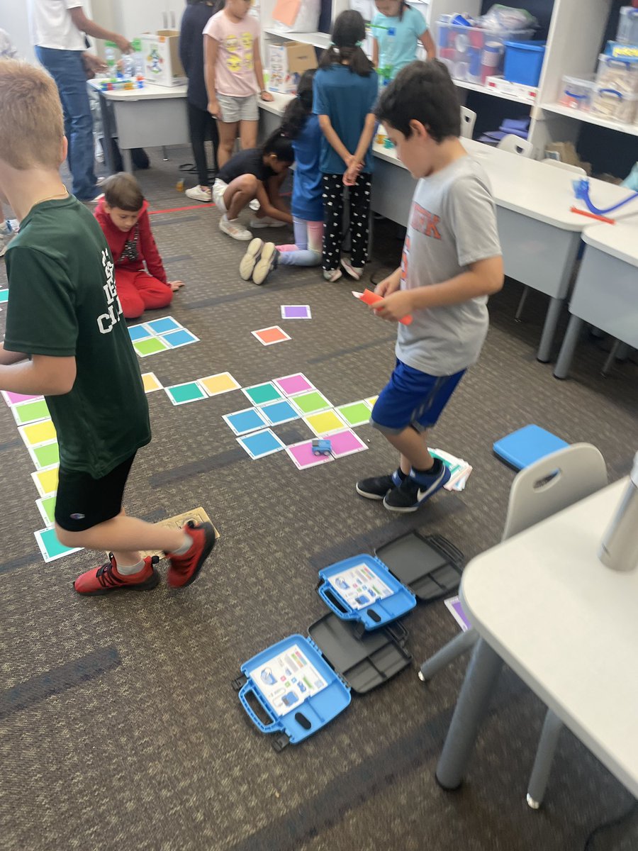 Final STEAM classes of the school year included Makey Makey circuits, marble runs, Sphero Bolts and Indi robots! <a href="/HarrisonHawks90/">HarrisonHawks90</a> <a href="/LivSchools/">Livingston Schools</a>