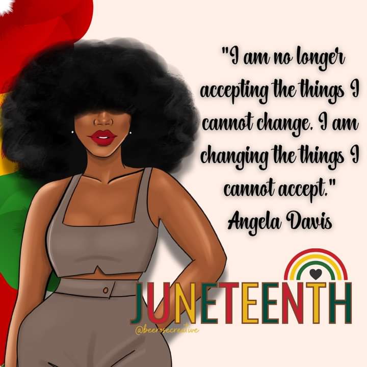 Miss_Rasberry's tweet photo. Good Morning! ❤️💚🖤💛 https://t.co/QouR9eLGK1